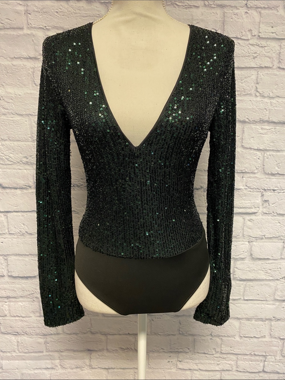 12th Tribe Green Sequin Deep V Long Sleeve Bodysuit Size Small